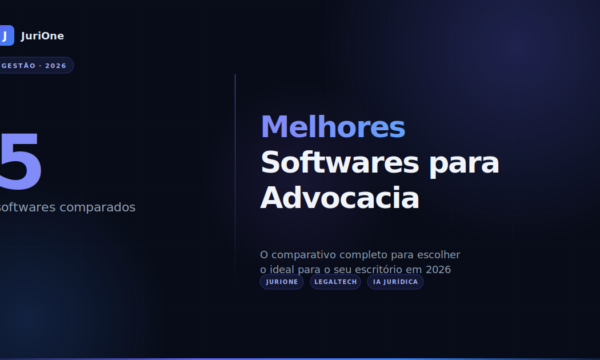 Advogado comparando softwares para escritório de advocacia na tela do computador